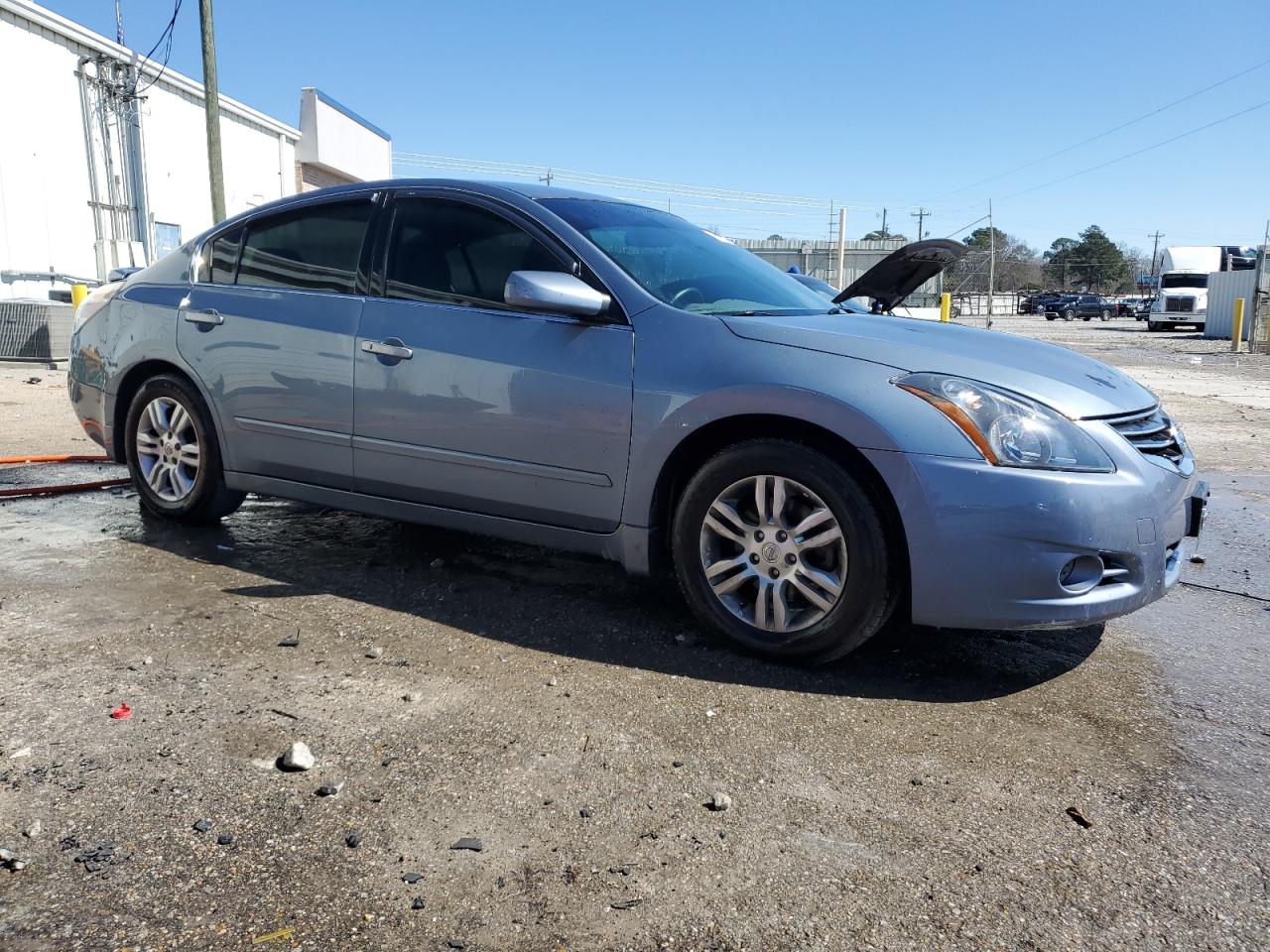 2012 Nissan Altima - Image 4
