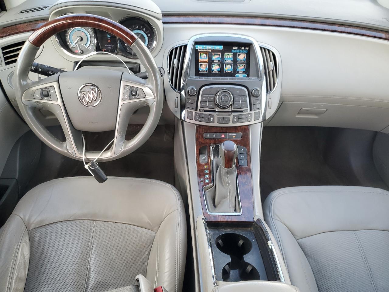 2013 Buick LaCrosse - Image 8