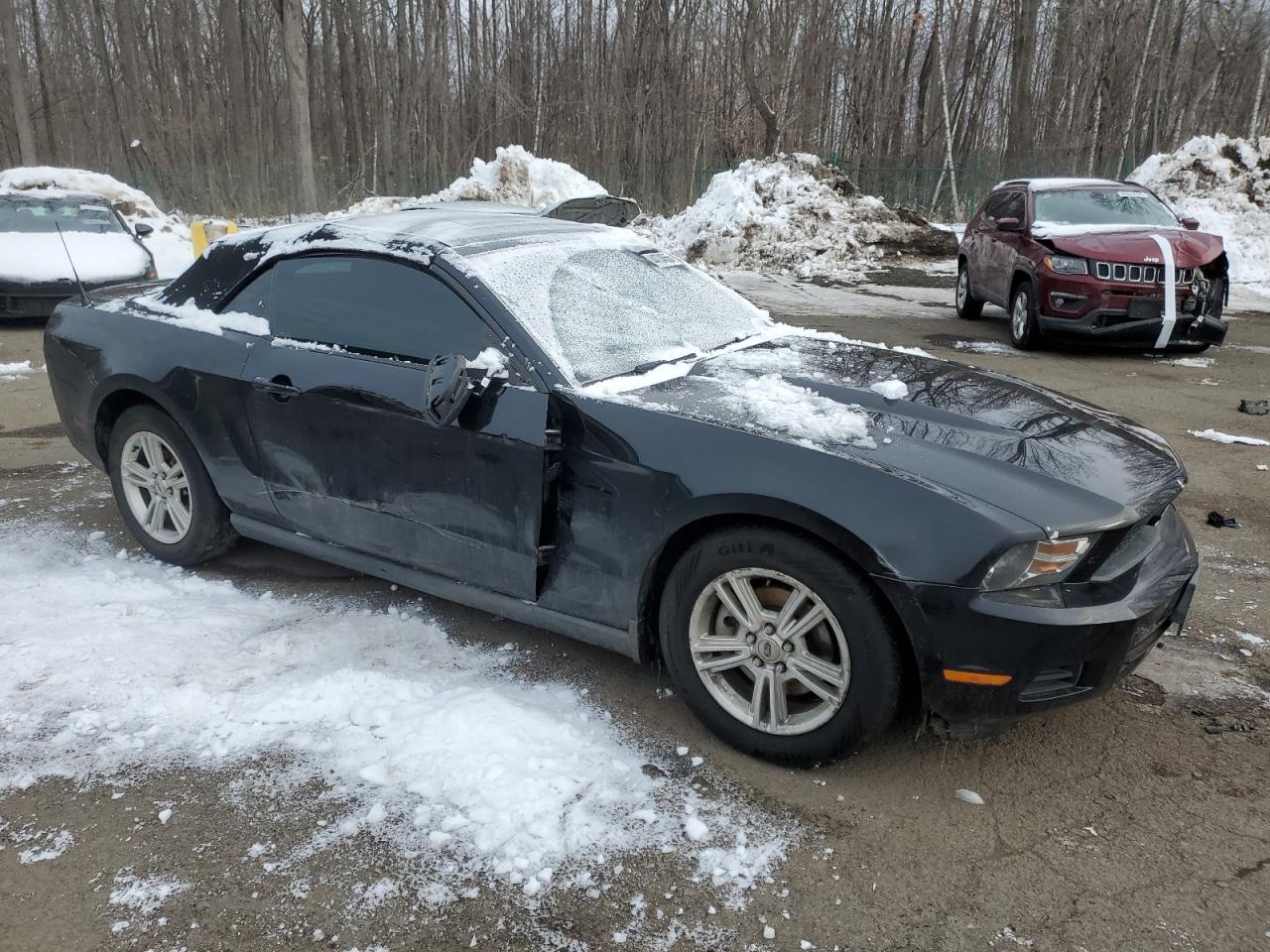2012 Ford Mustang - Image 4