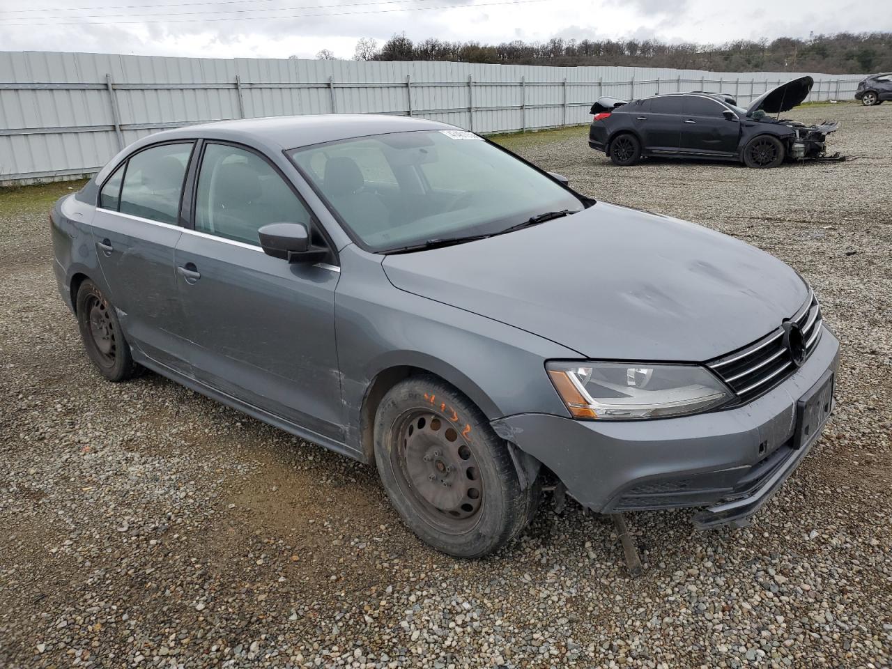 2017 Volkswagen Jetta - Image 4