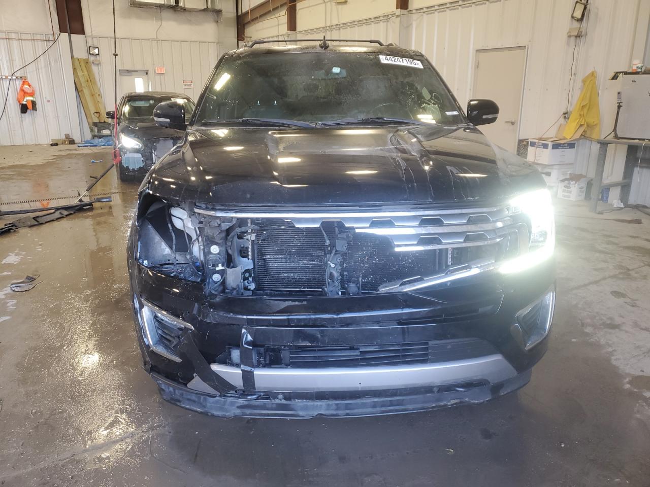2018 Ford Expedition - Image 5