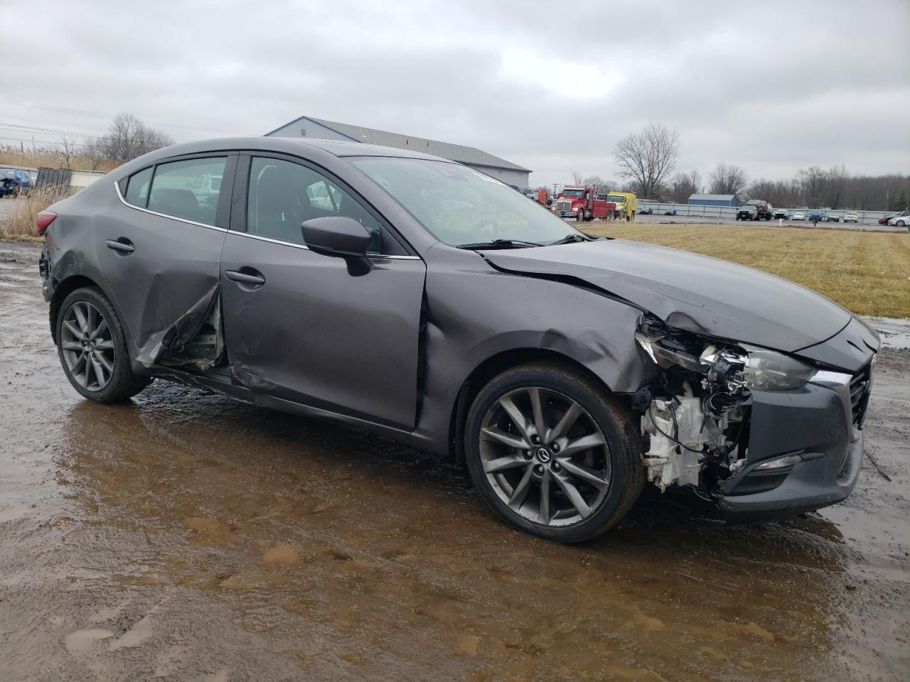 2018 Mazda 3 - Image 4
