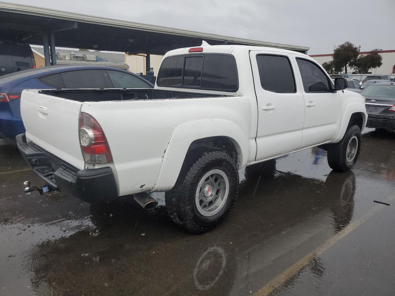 2012 Toyota Tacoma - Image 3