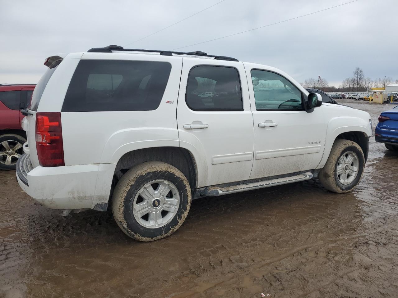 2013 Chevrolet Tahoe - Image 3