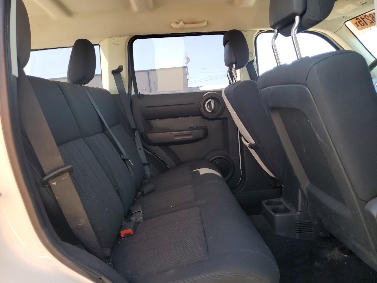 2011 Dodge Nitro - Image 11