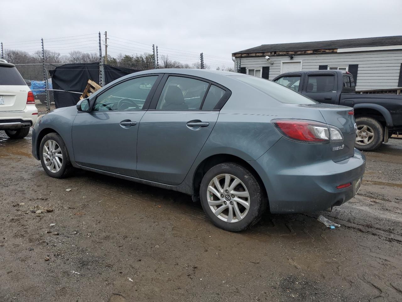 2013 Mazda 3 - Image 2