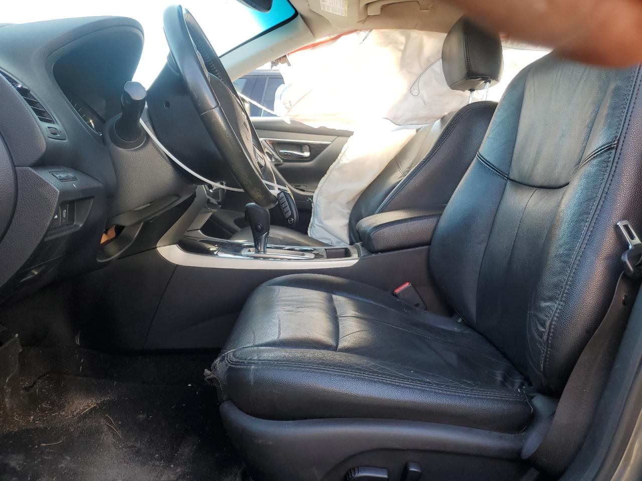 2014 Nissan Altima - Image 7
