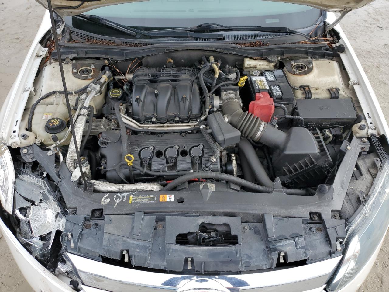 2010 Ford Fusion - Image 11