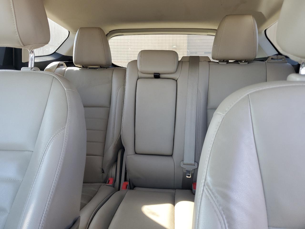 2014 Ford Escape - Image 10