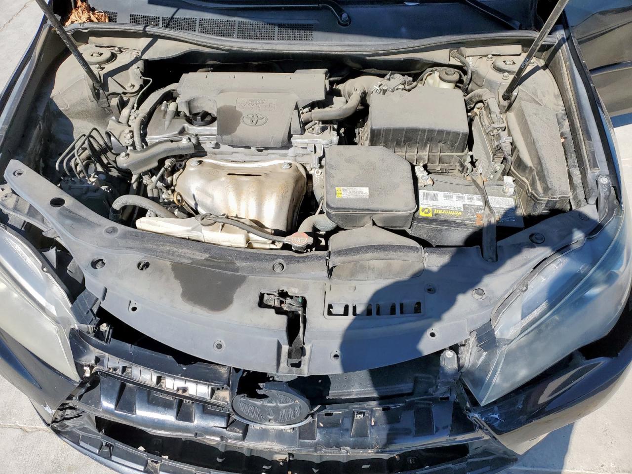 2016 Toyota Camry - Image 11