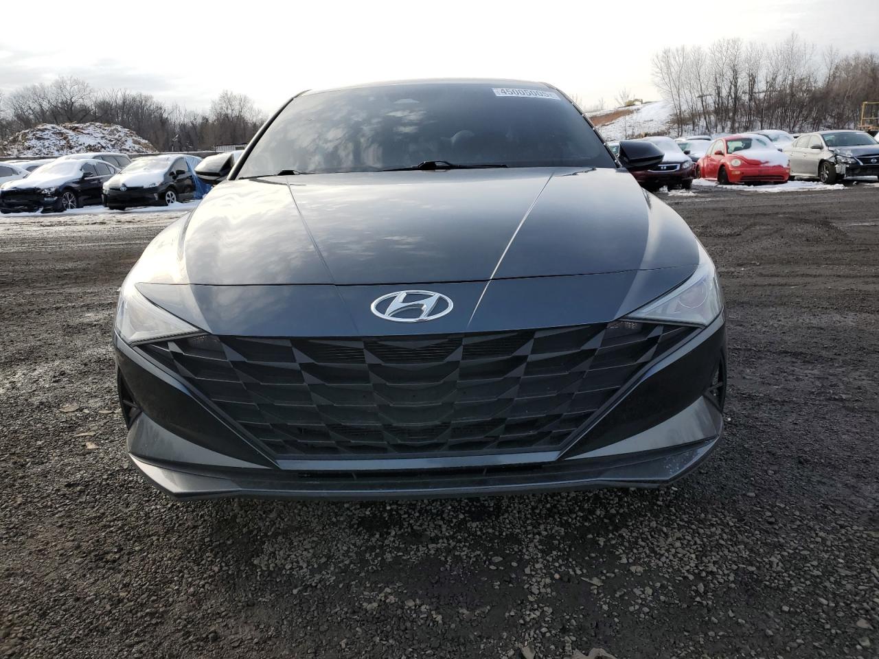 2021 Hyundai Elantra - Image 5