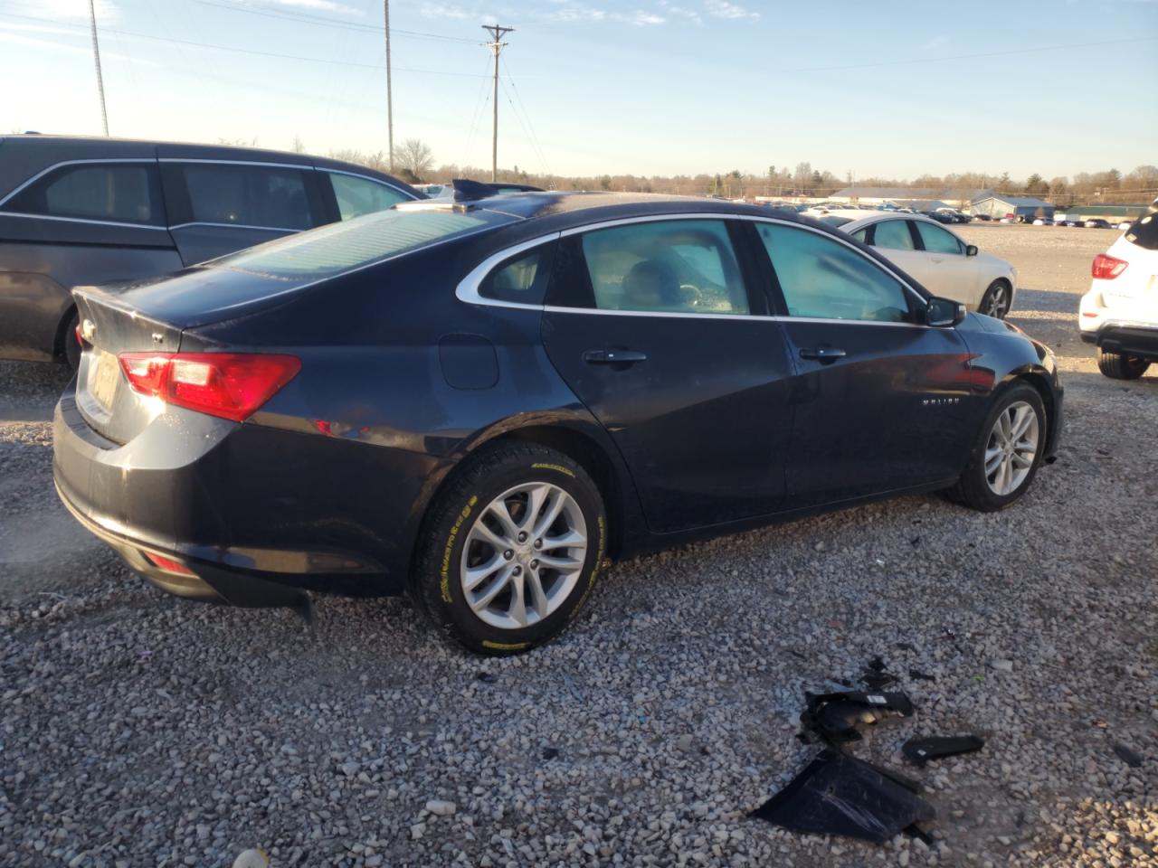 2018 Chevrolet Malibu - Image 3