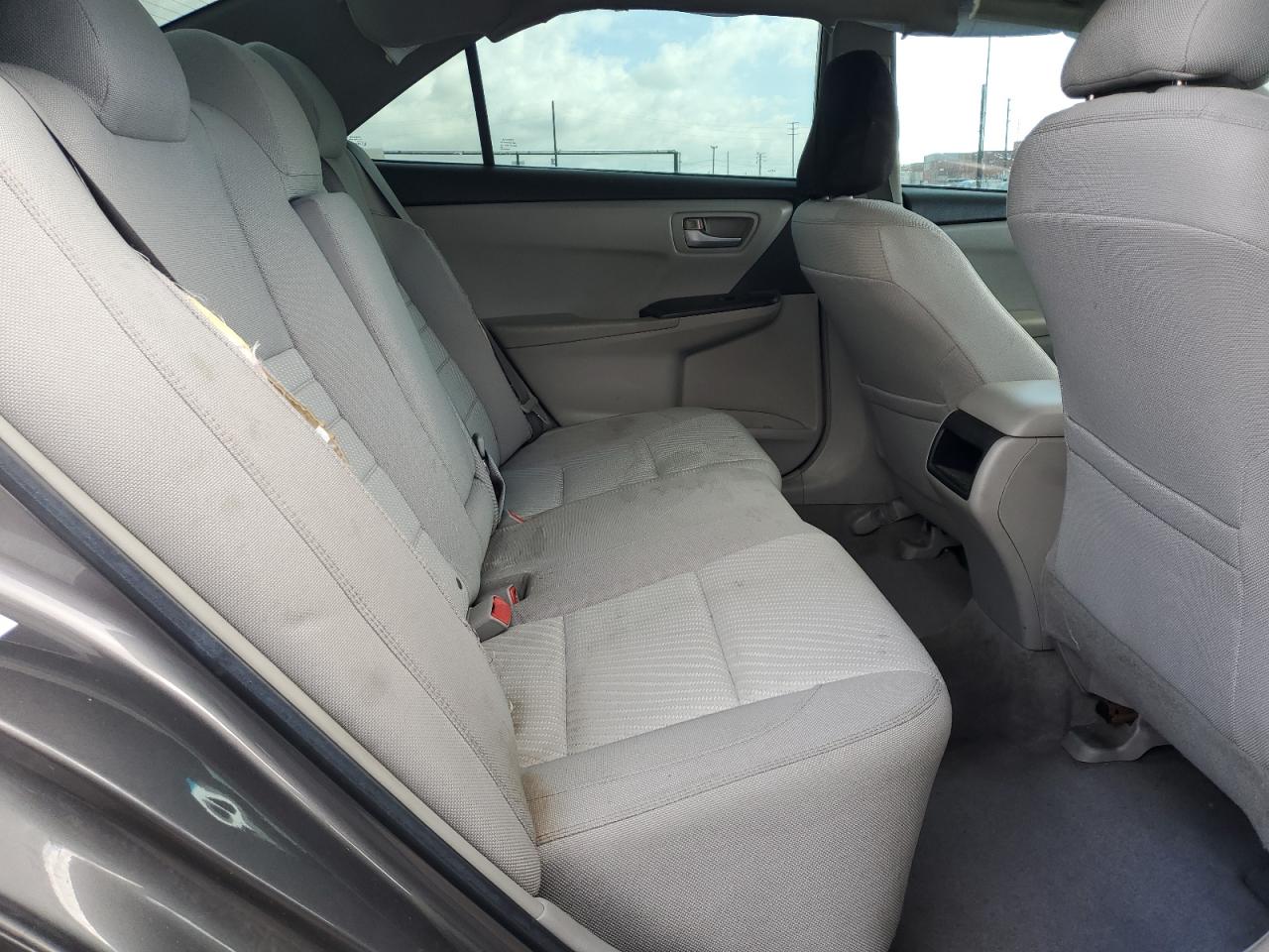 2016 Toyota Camry - Image 10