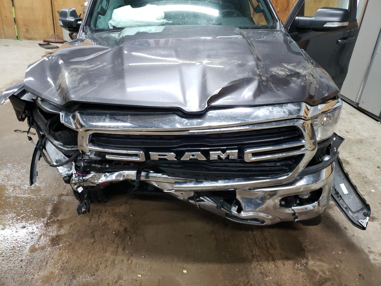 2021 RAM 1500 - Image 12