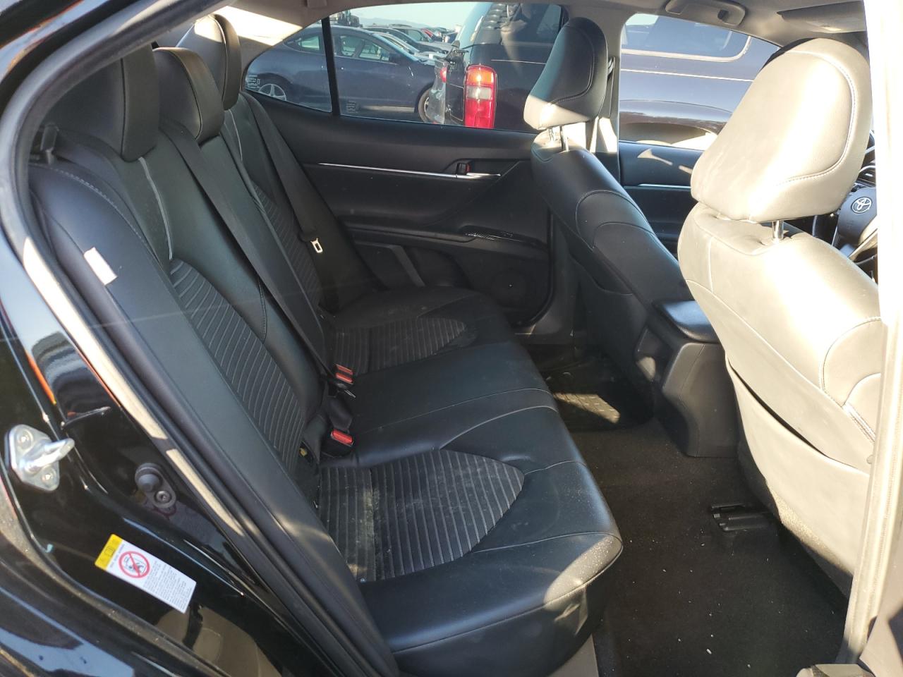 2018 Toyota Camry - Image 10
