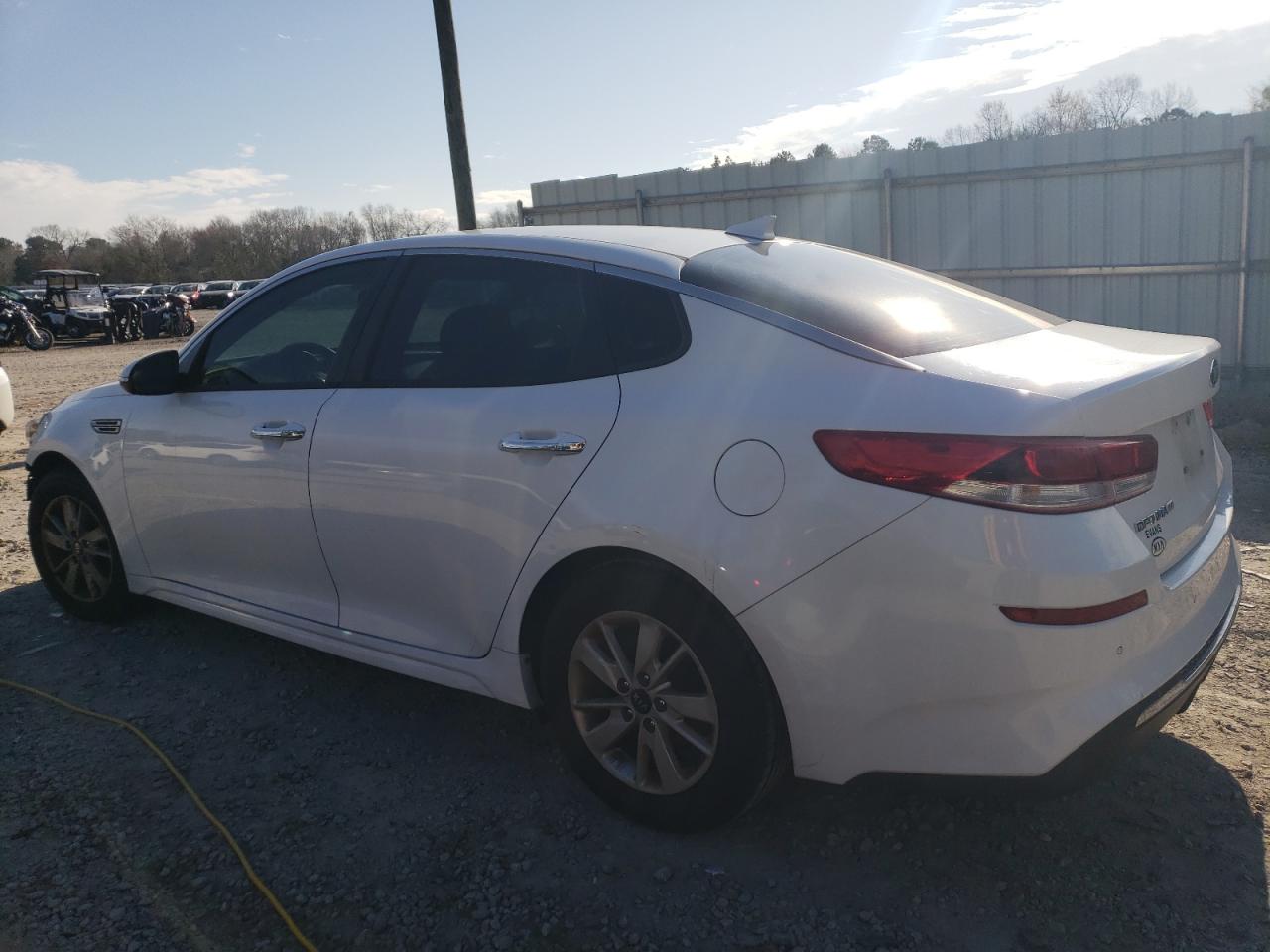2019 Kia Optima - Image 2