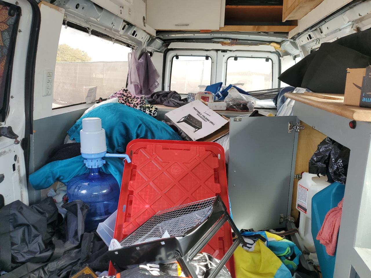 1995 Ford Econoline - Image 10