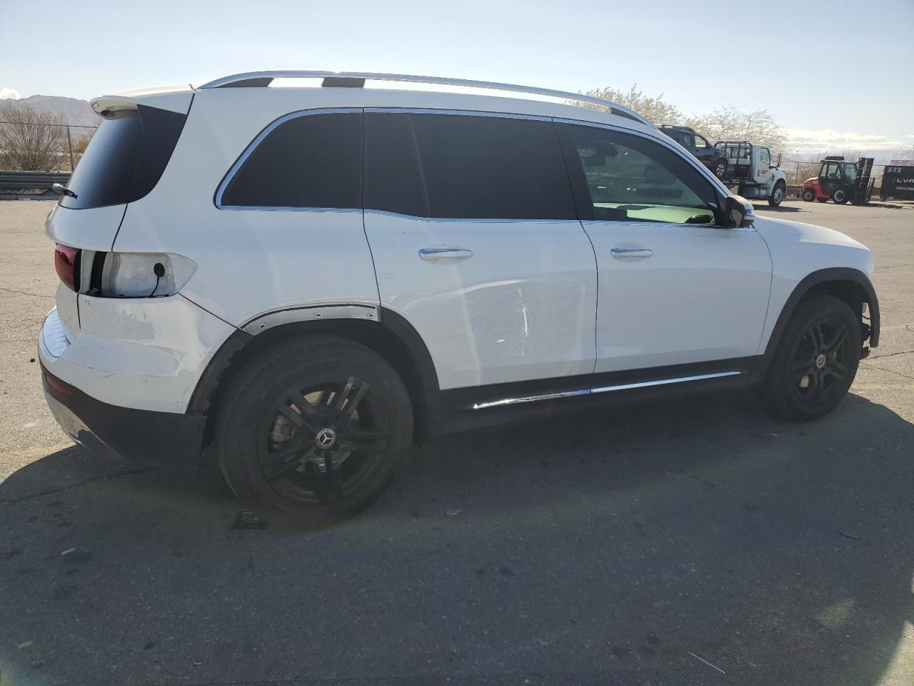 2020 Mercedes-Benz GLB - Image 3