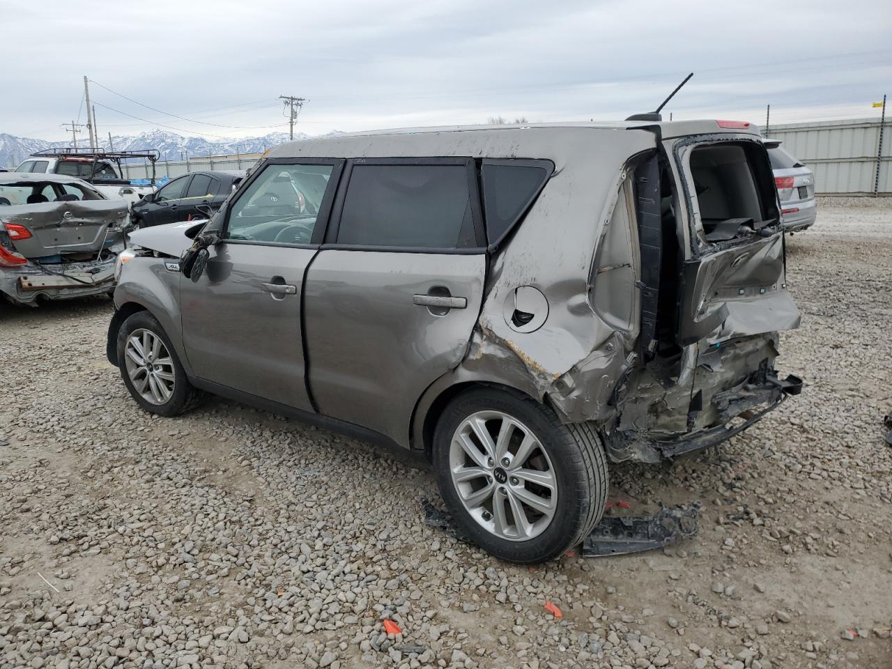 2019 Kia Soul - Image 2