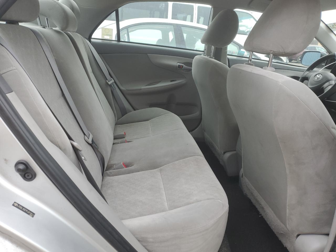 2009 Toyota Corolla - Image 10