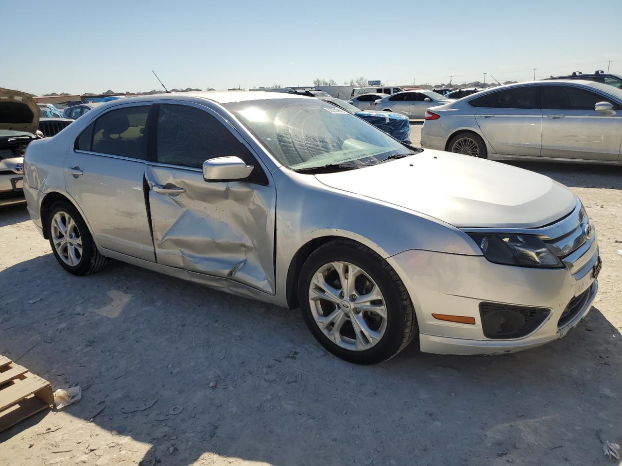 2012 Ford Fusion - Image 4