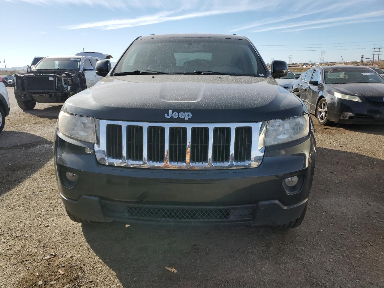 2013 Jeep Grand Cherokee - Image 5