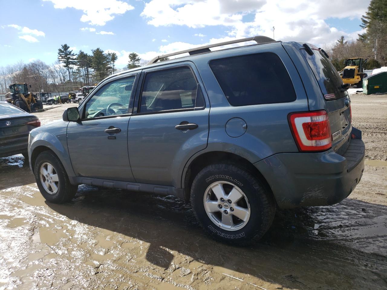2012 Ford Escape - Image 2