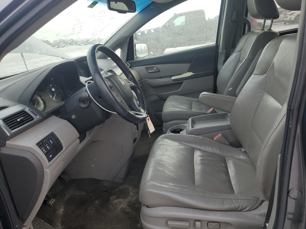 2011 Honda Odyssey - Image 7