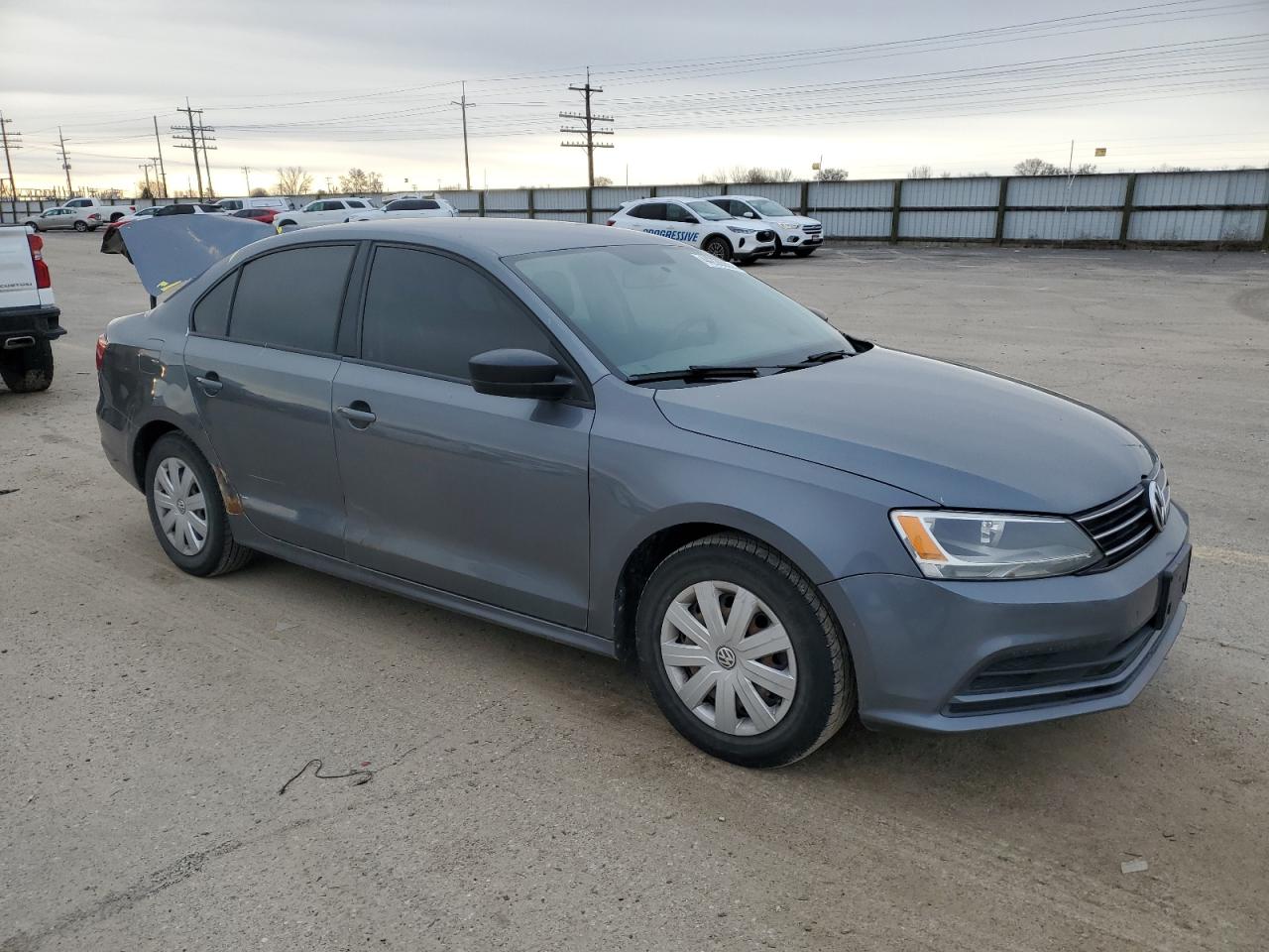2015 Volkswagen Jetta - Image 4