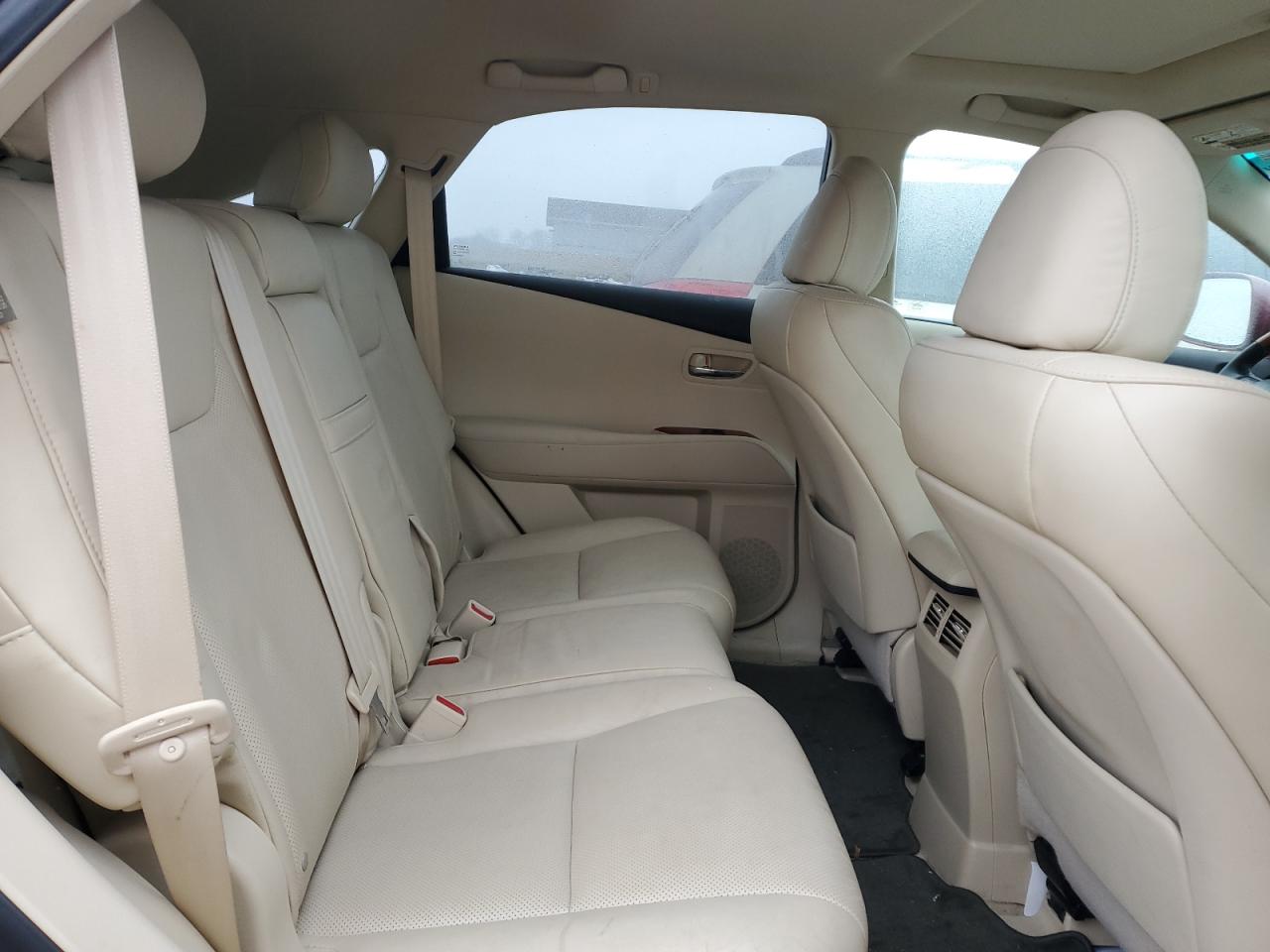 2011 Lexus RX - Image 10