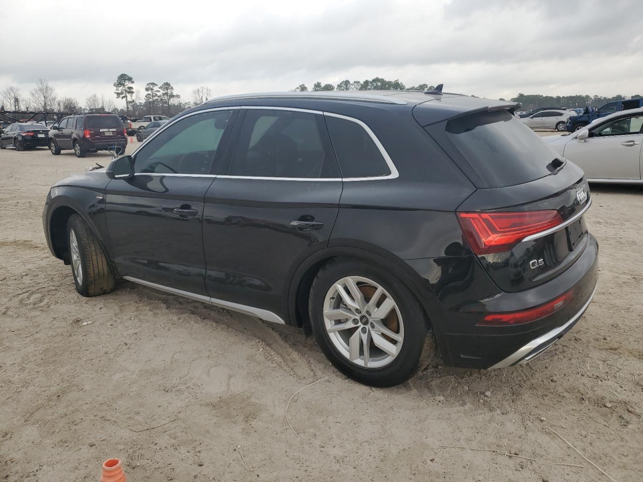 2023 Audi Q5 - Image 2