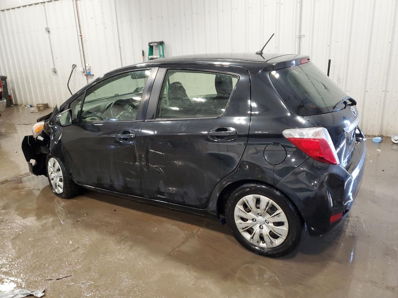 2013 Toyota Yaris - Image 2