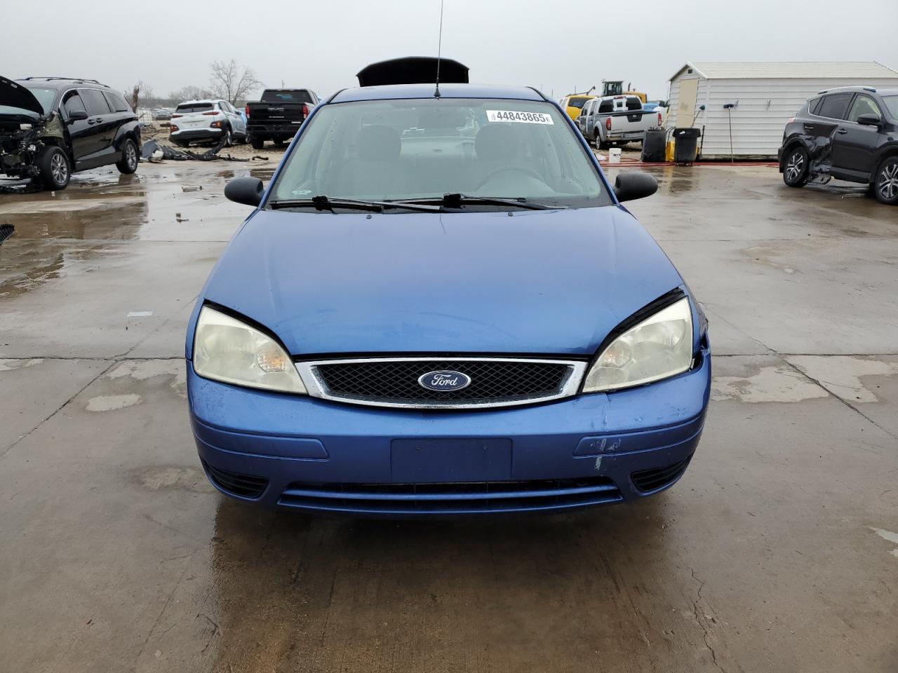 2005 Ford Focus - Image 5