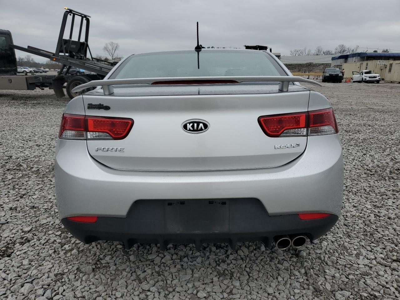 2013 Kia Forte - Image 6
