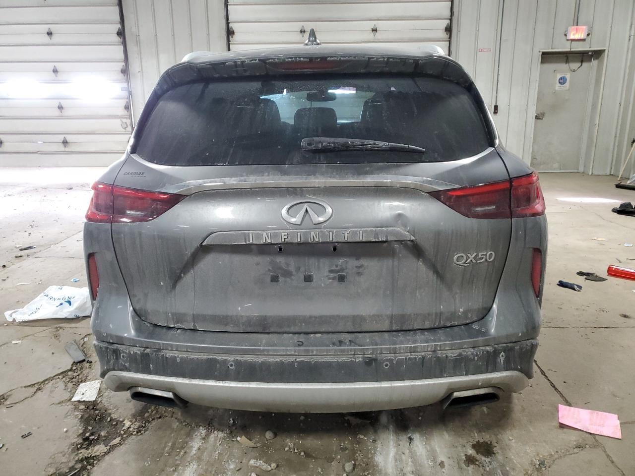 2019 Infiniti QX50 - Image 6