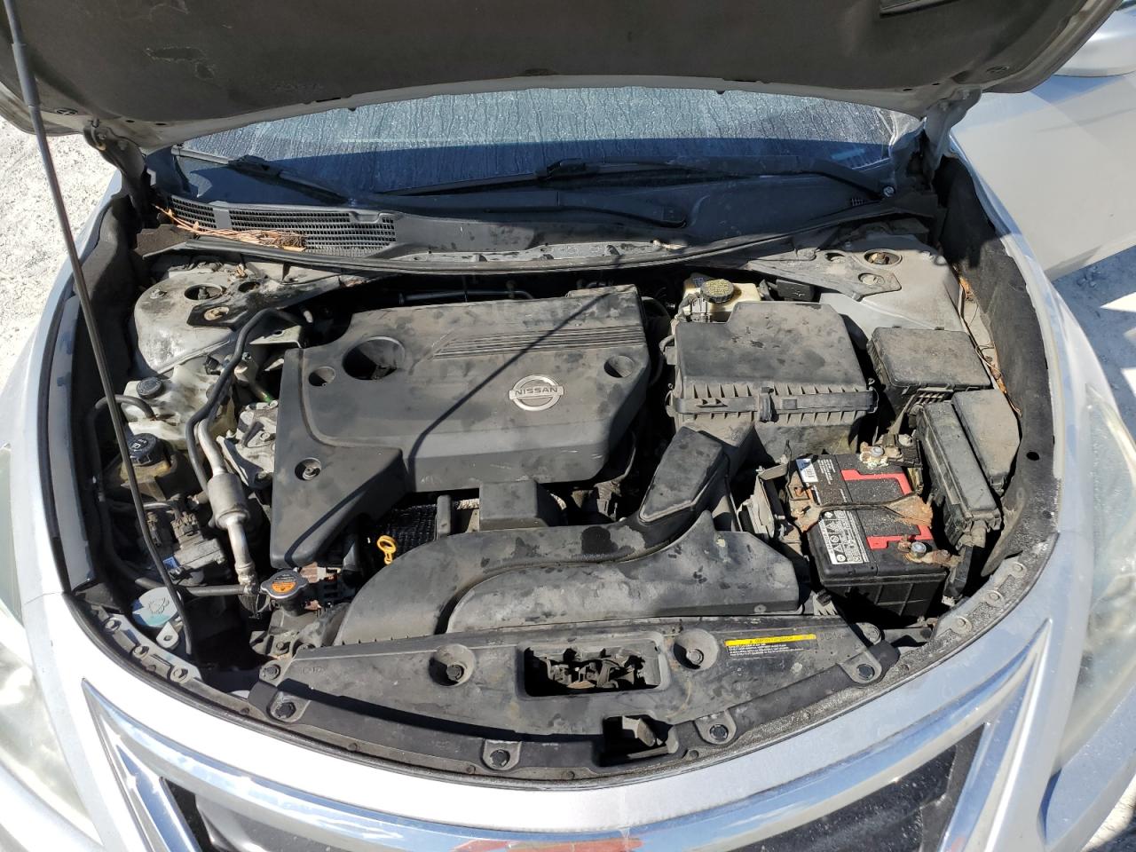 2015 Nissan Altima - Image 11