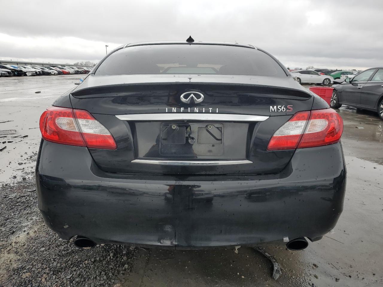 2011 Infiniti M - Image 6