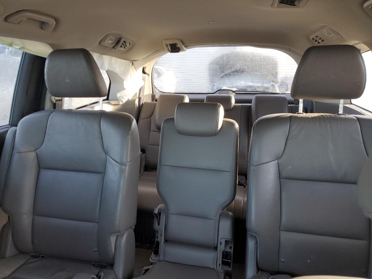 2014 Honda Odyssey - Image 10