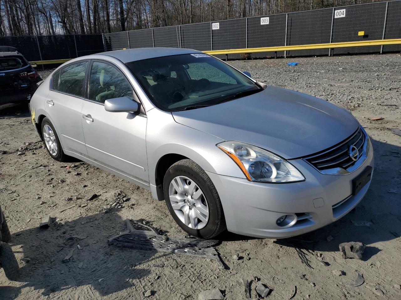 2010 Nissan Altima - Image 4