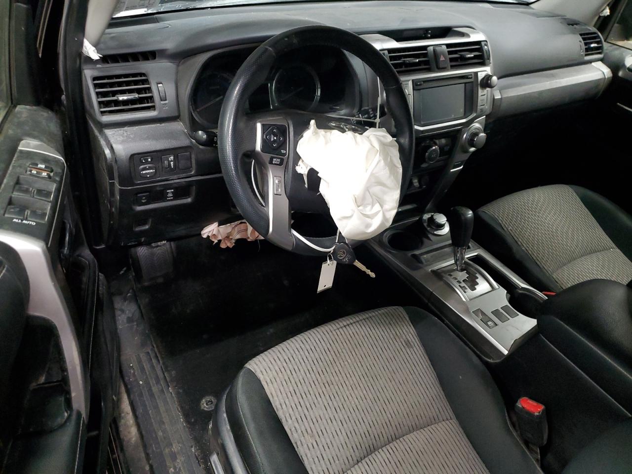 2019 Toyota 4Runner - Image 8