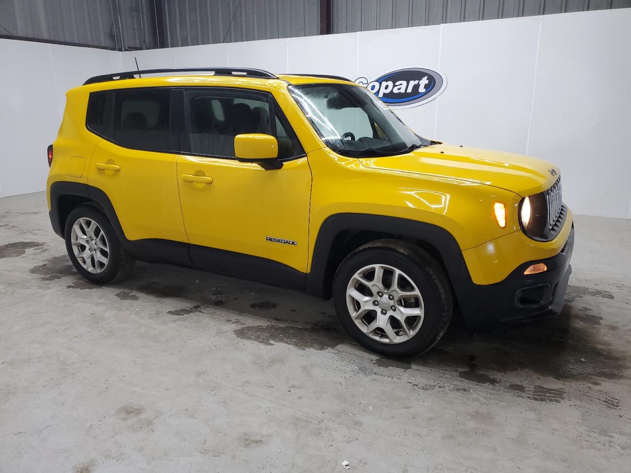 2018 Jeep Renegade - Image 4