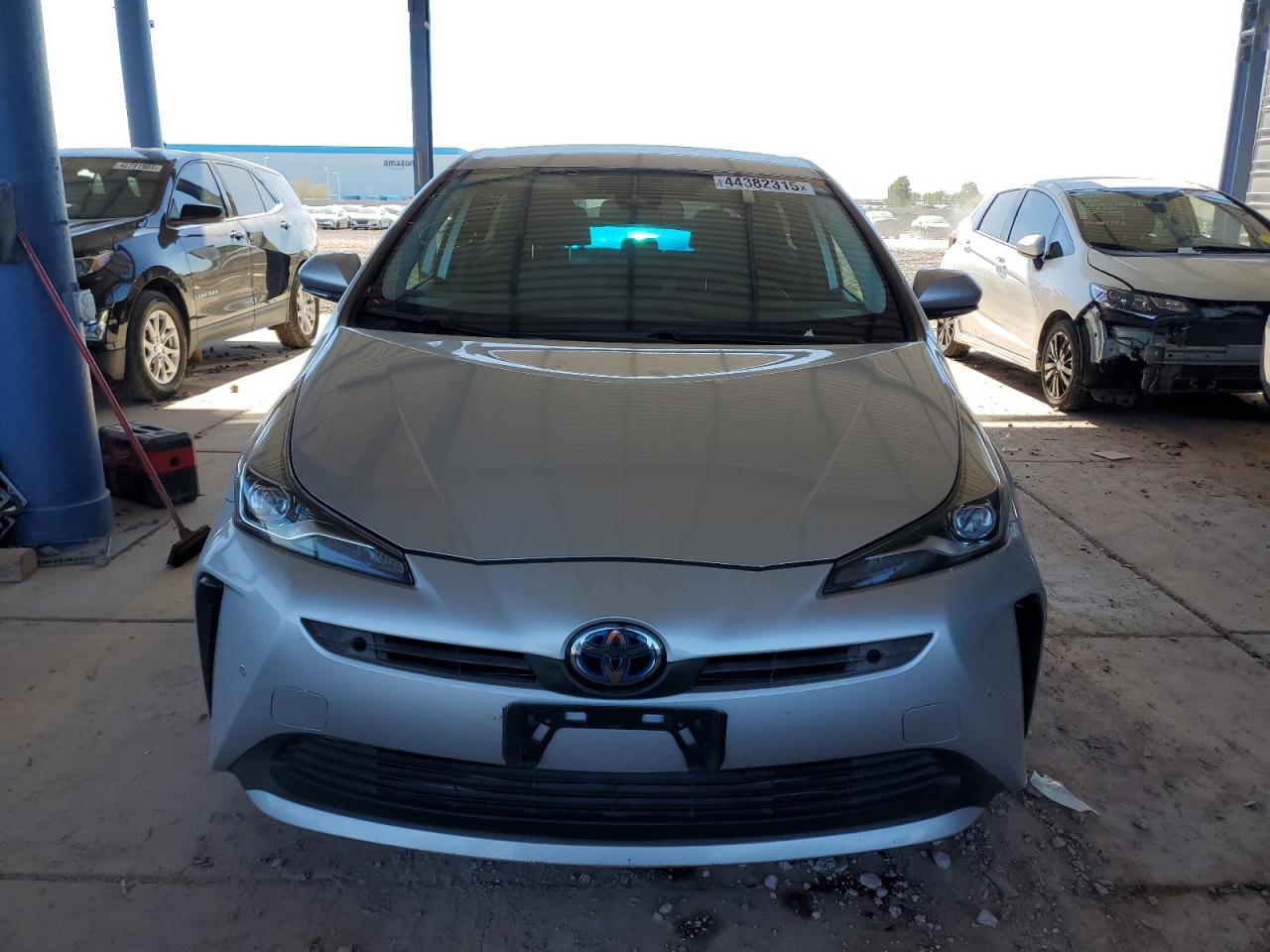 2019 Toyota Prius - Image 5