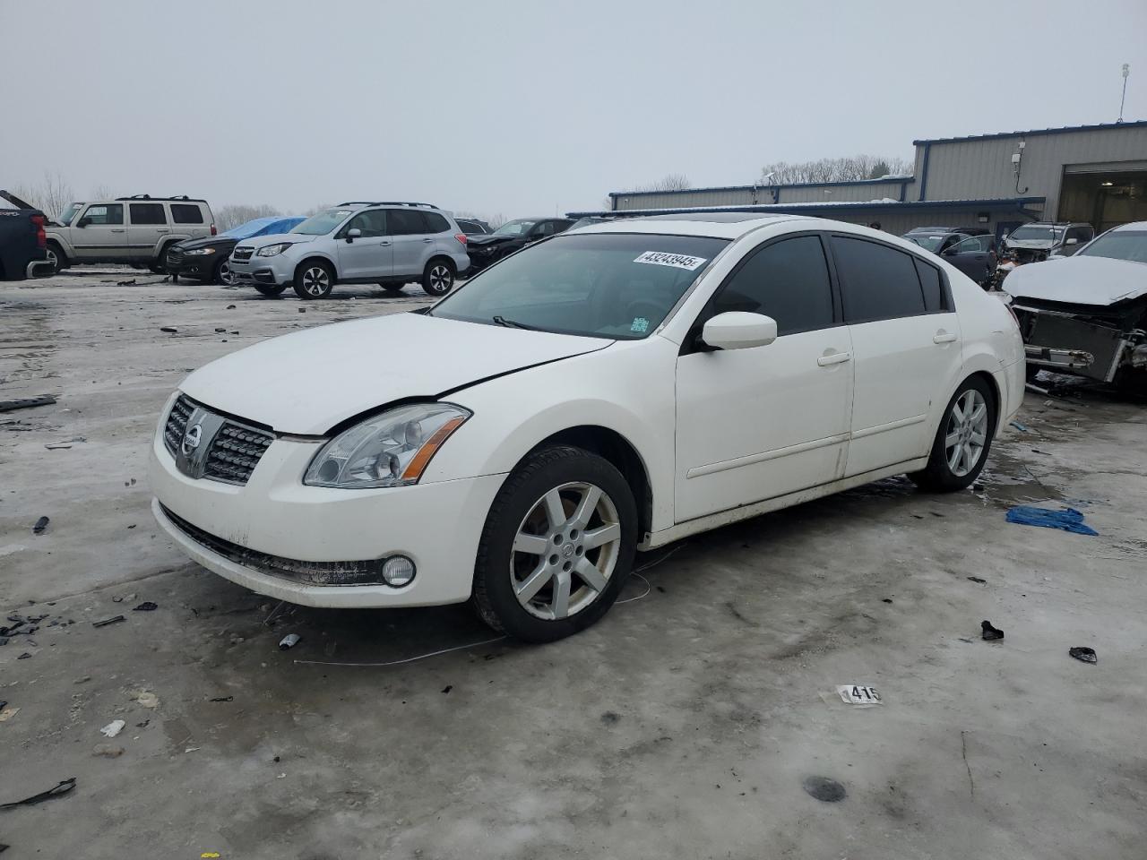 2005 Nissan Maxima - Image 1