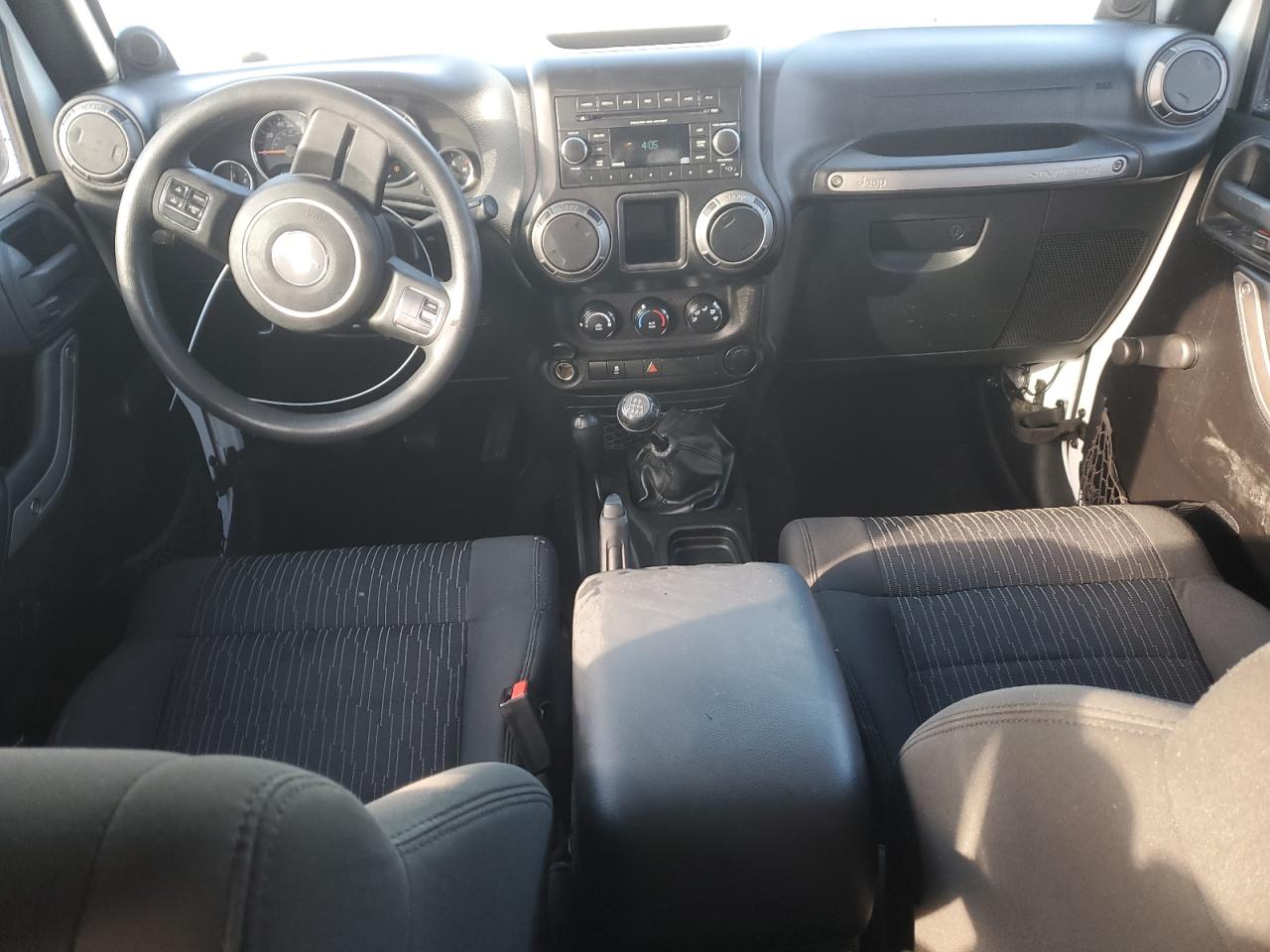 2012 Jeep Wrangler - Image 8