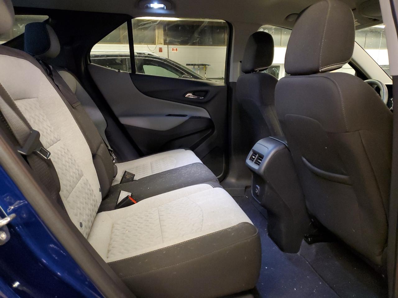 2022 Chevrolet Equinox - Image 10