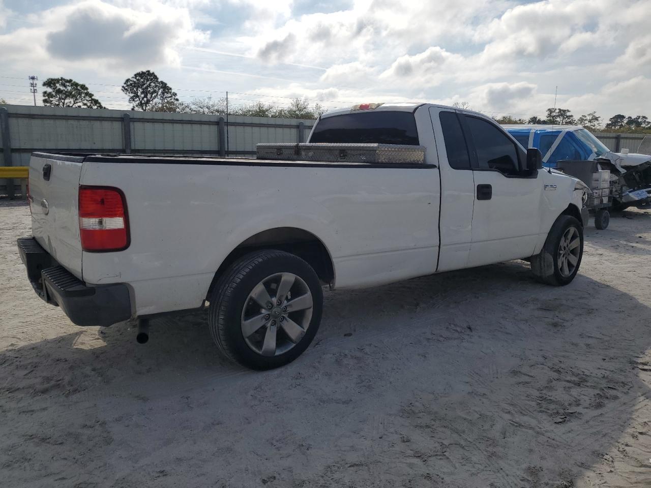 2006 Ford F-150 - Image 3