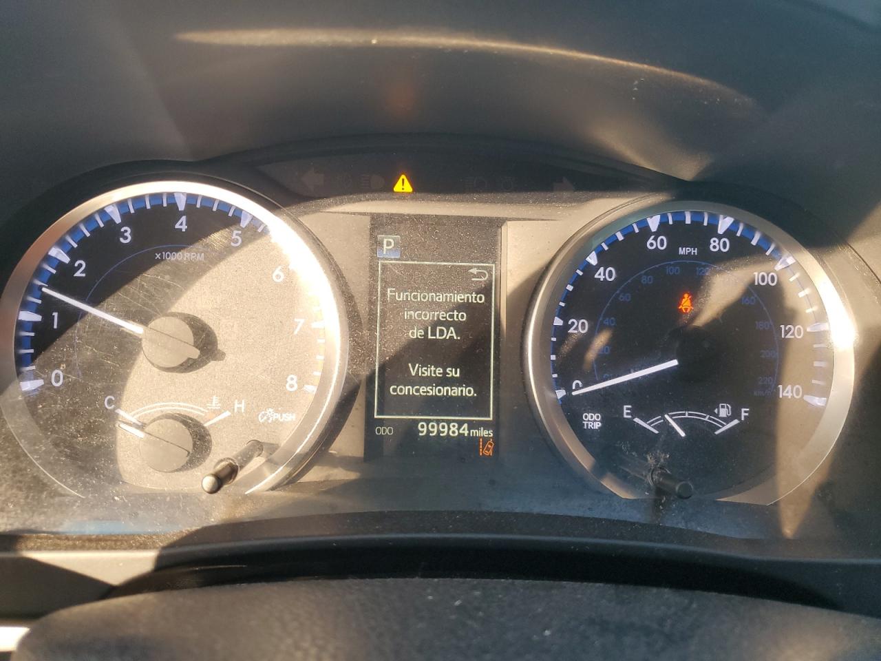 2017 Toyota Highlander - Image 9