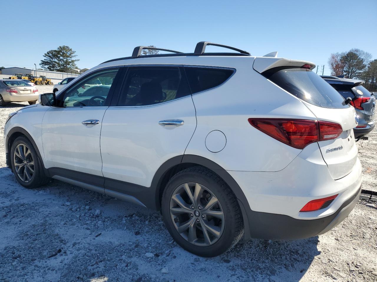 2018 Hyundai Santa Fe - Image 2