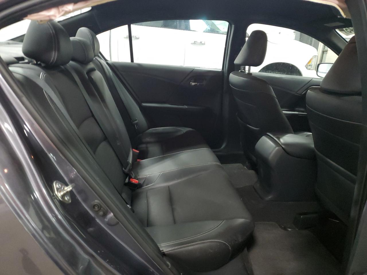 2016 Honda Accord - Image 11