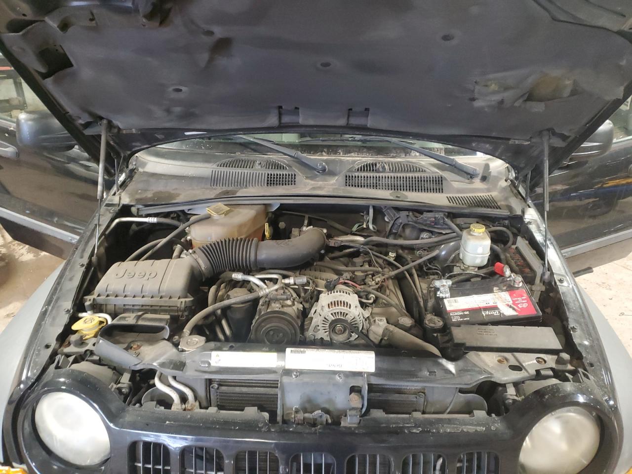 2007 Jeep Liberty (North America) - Image 12